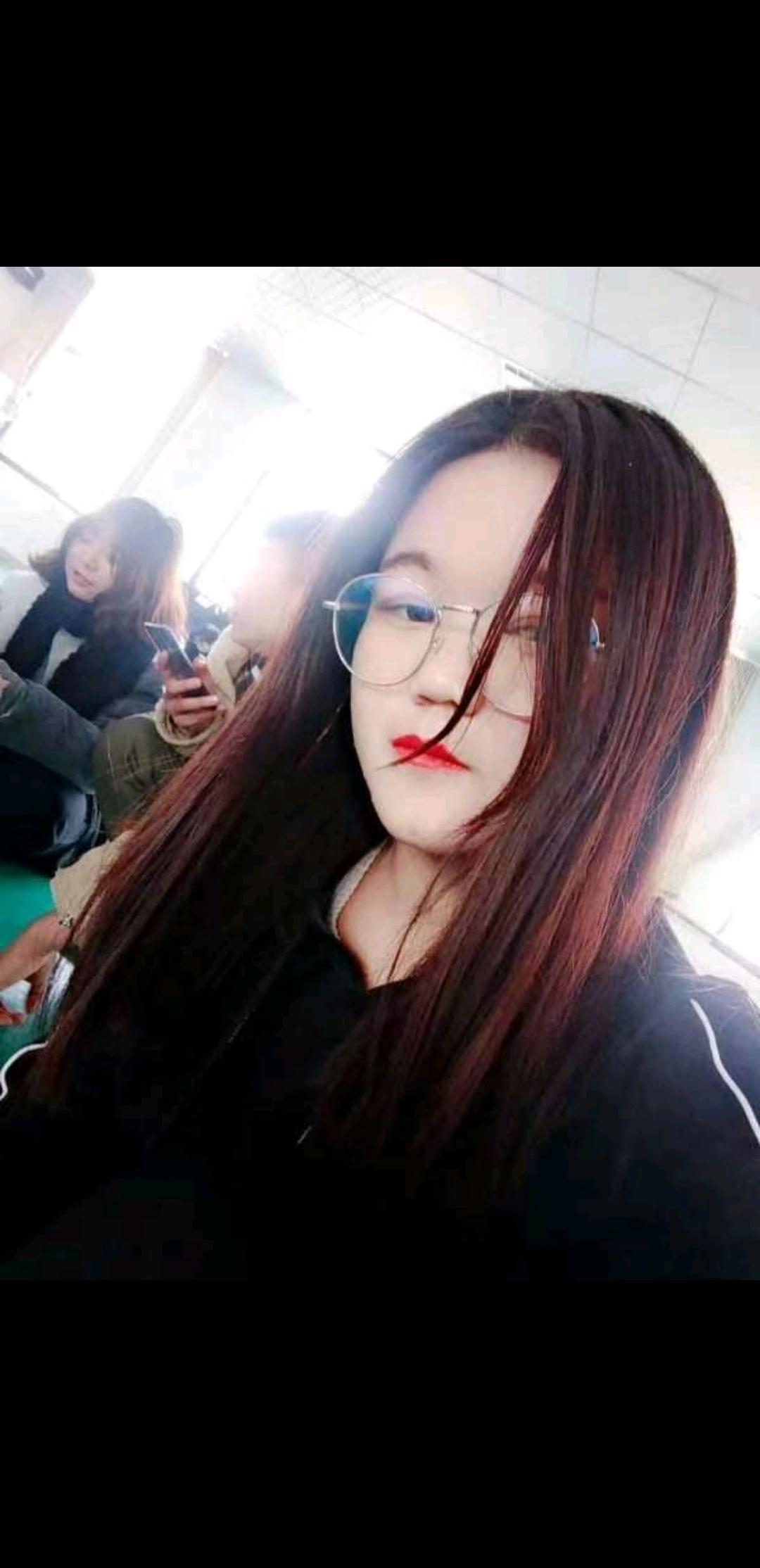 郑州极品职高兼职嫩妹 第1张