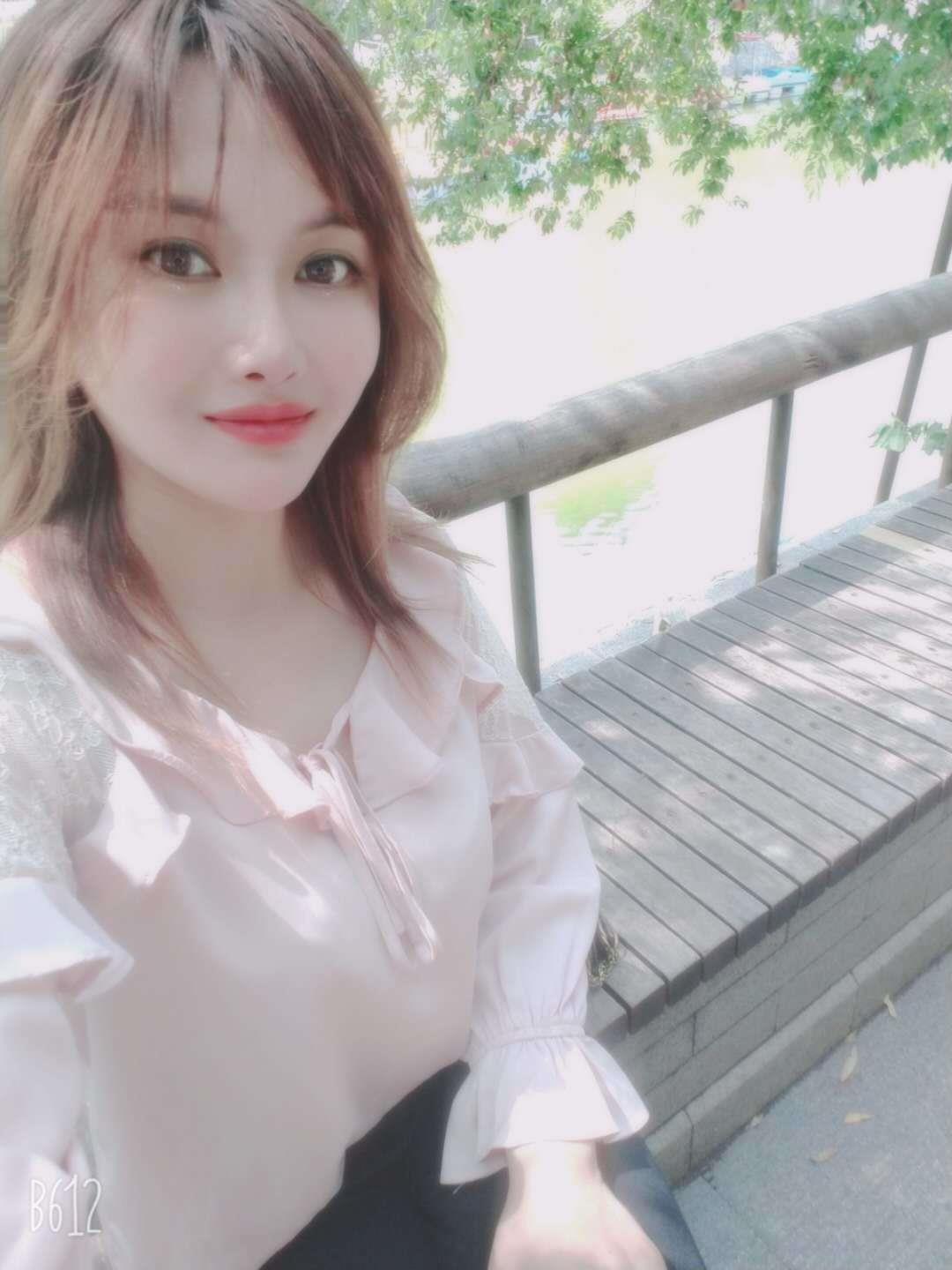 郑州丰满小美女 第1张