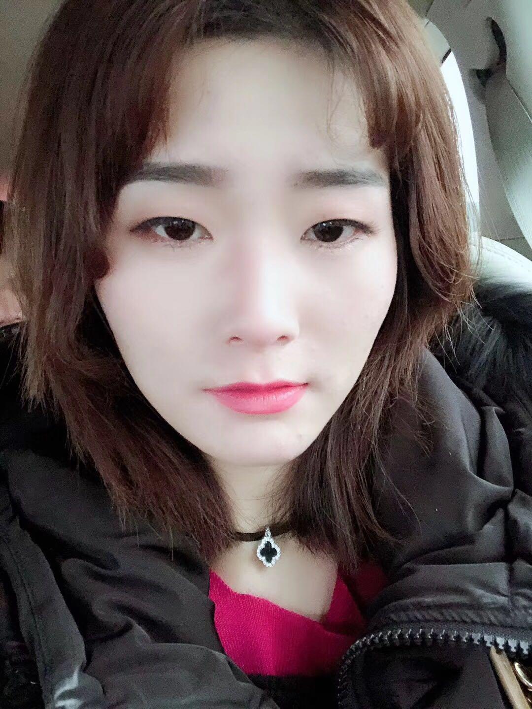 伊川妹子，白虎 第2张