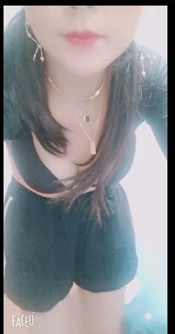诱惑大胸美女 第1张