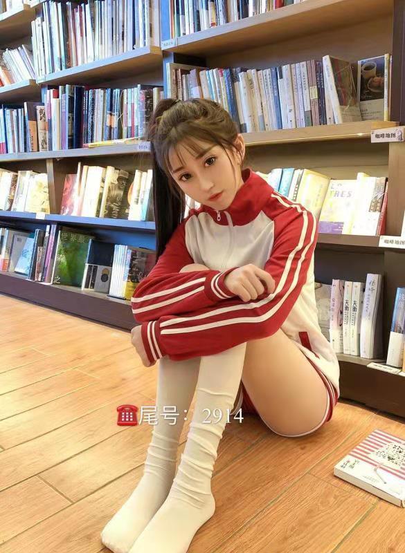 超级棒的美女 第2张