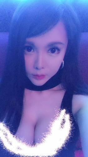 武汉发现一个妹子，大家去验证下 第1张