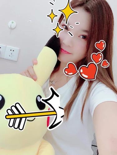 朋友介绍，人美，服务好 第1张