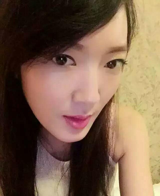 朋友聚会邂逅美女研究生 第1张