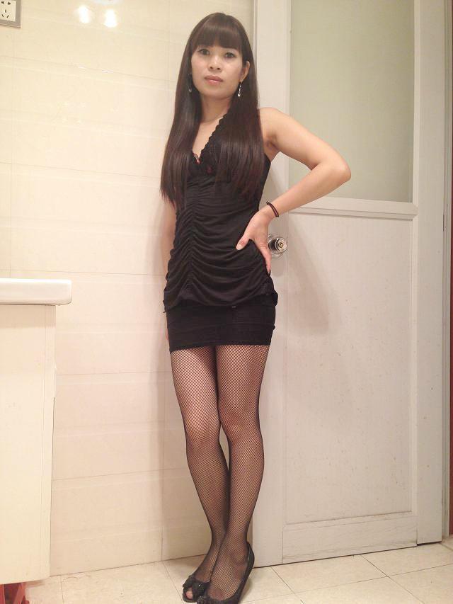 琥珀山庄QQ女 第3张