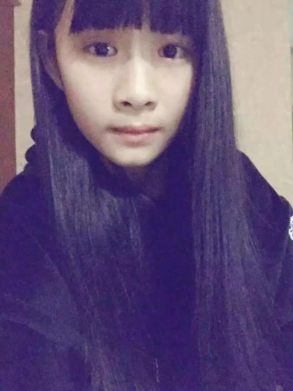 长沙极品小萝莉，很贵！可以无套哦！ 第1张
