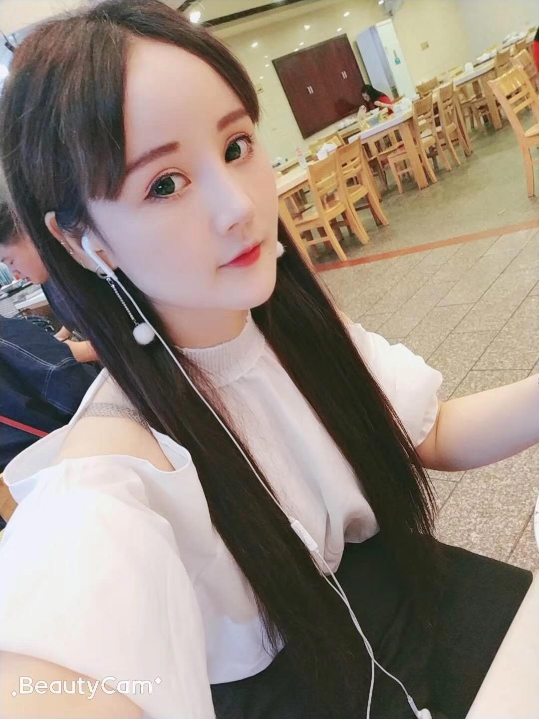 开福区极品兼职嫩妹11 第1张