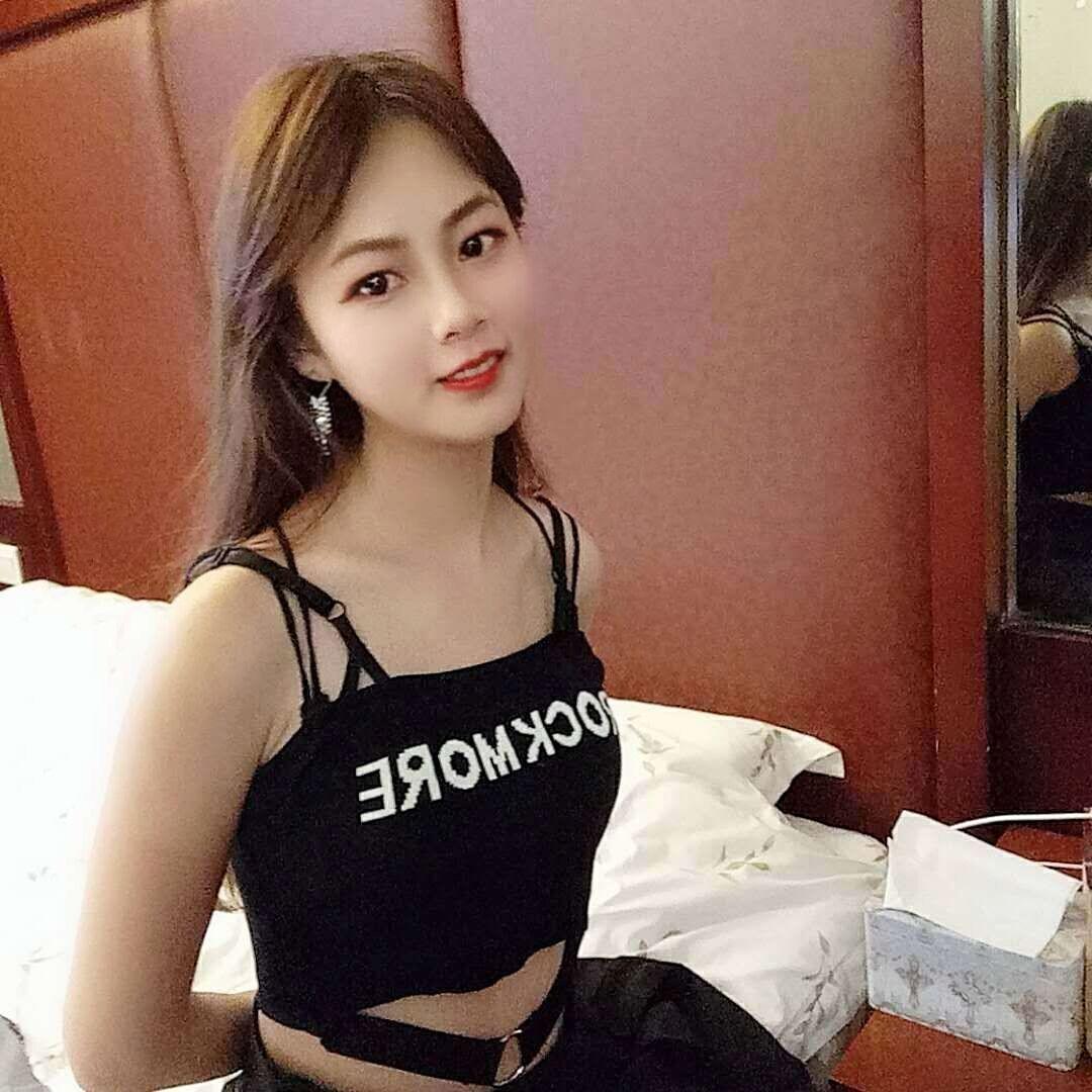 红谷滩17岁嫩学生妹自带酒店 第2张