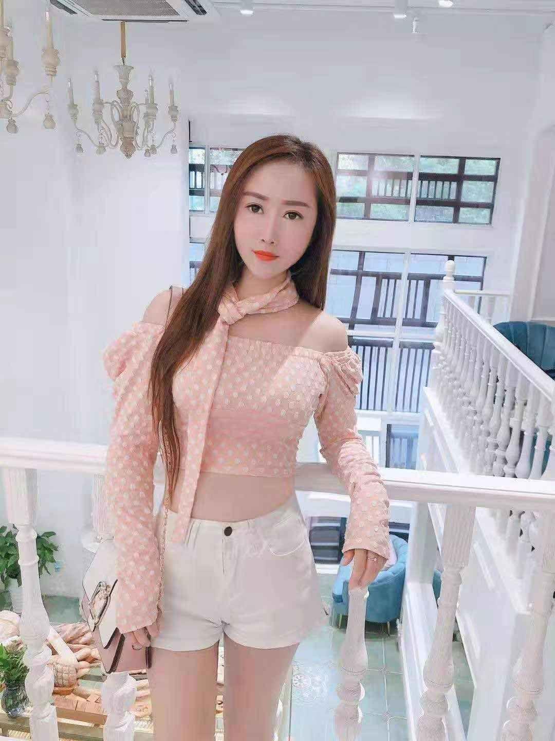 南昌红谷滩干服务系少妇 第1张