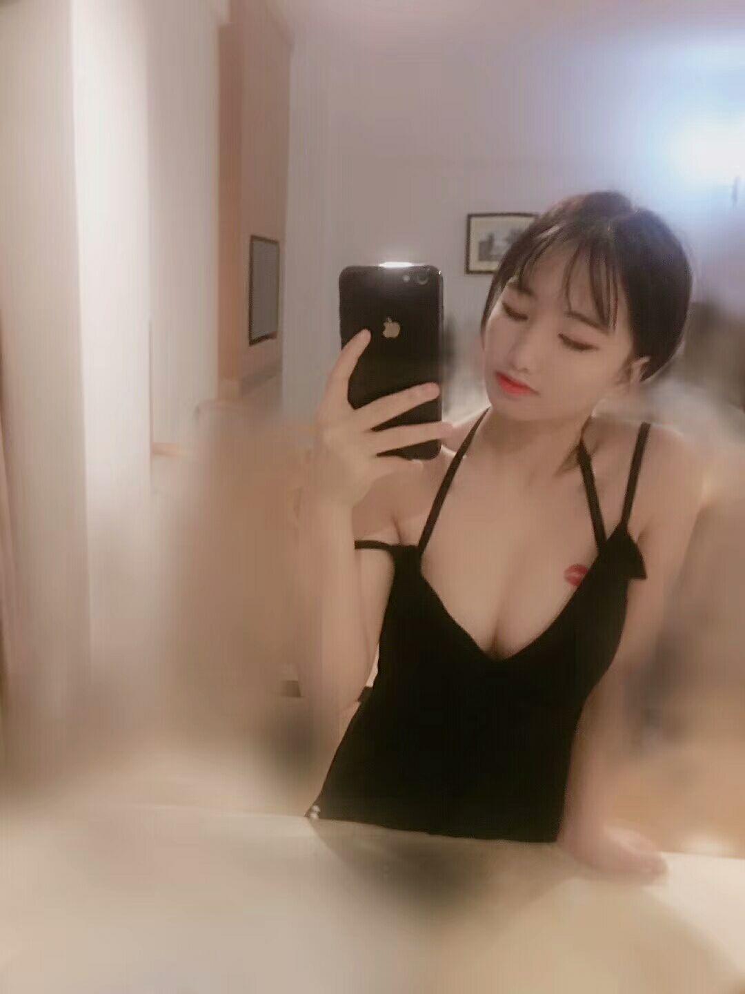 在南昌偶遇巨乳美眉 第2张