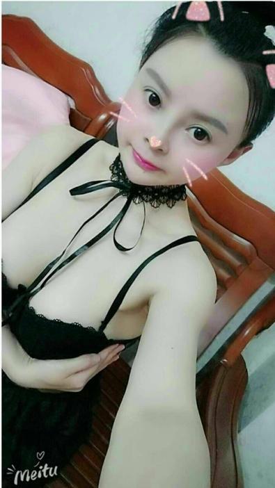 可爱的妹子，服务好 第1张