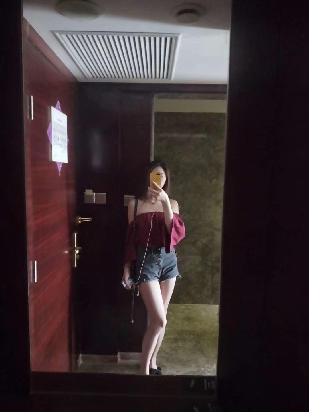 三亚身材超级好小姐姐外围的身材路边的价性价比超高 第2张