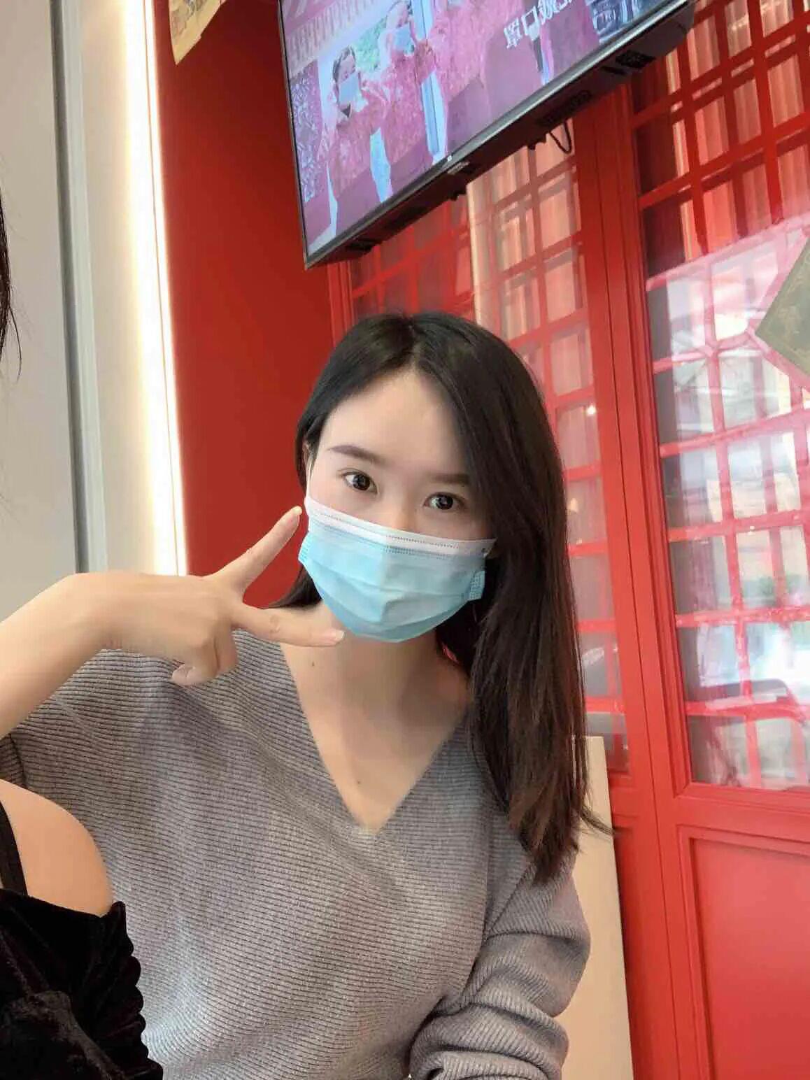 渝北可儿:嫩嫩嫩好身材,俏脸蛋,服务骚浪还温柔 第2张
