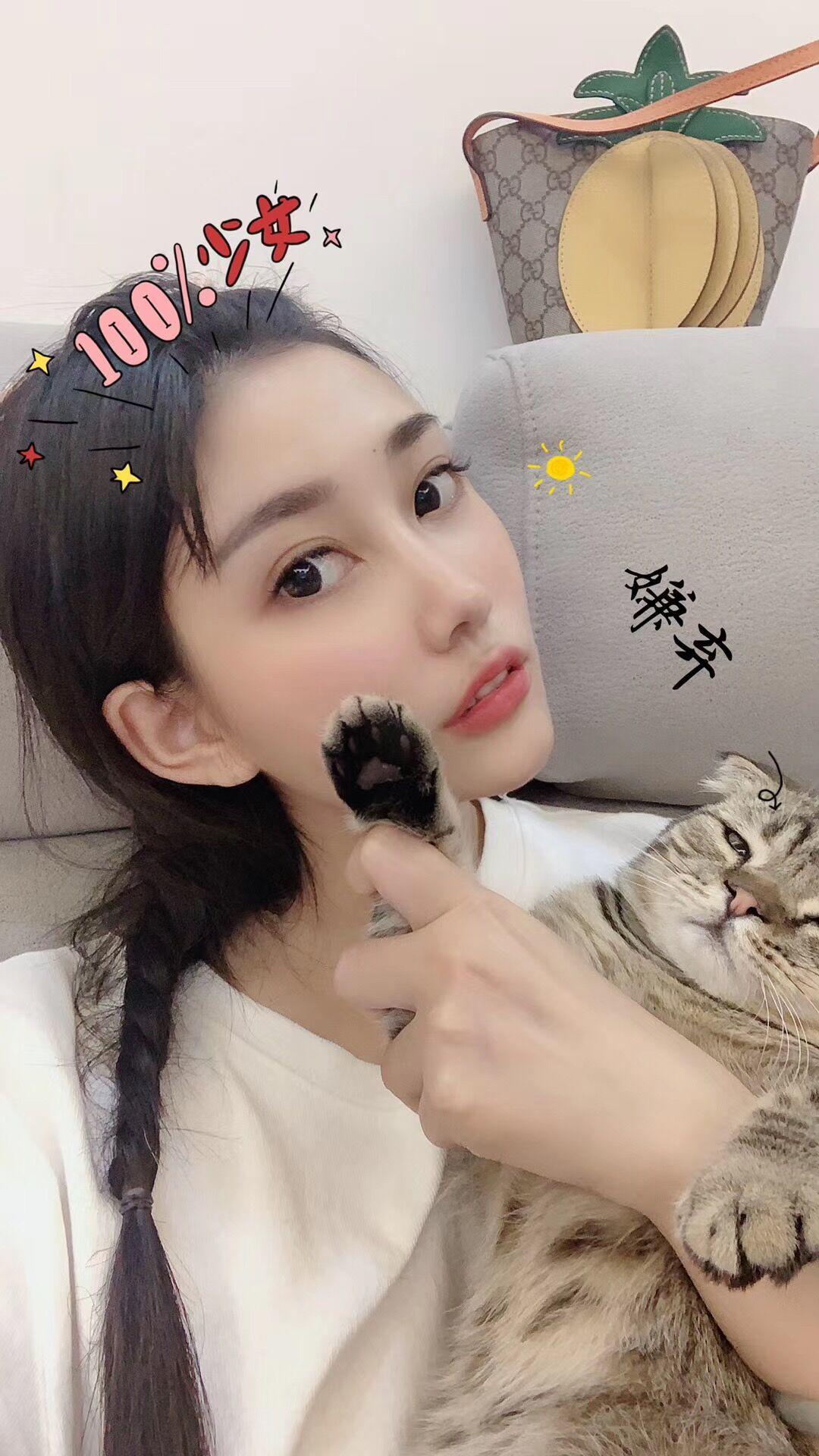 约会会舔脚宝藏邻家女孩,,服务一流会娇喘,次次顶她到高潮 第1张