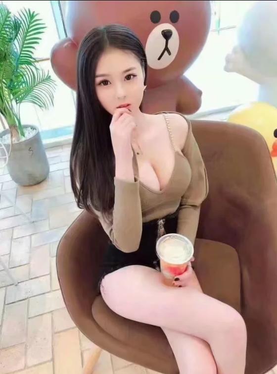 重庆观音桥重庆观音桥ee小美女B很美 第1张