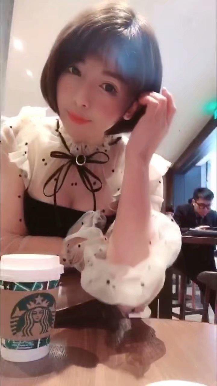 重庆嫩嫩的妹子，已经爽的飞起 第2张