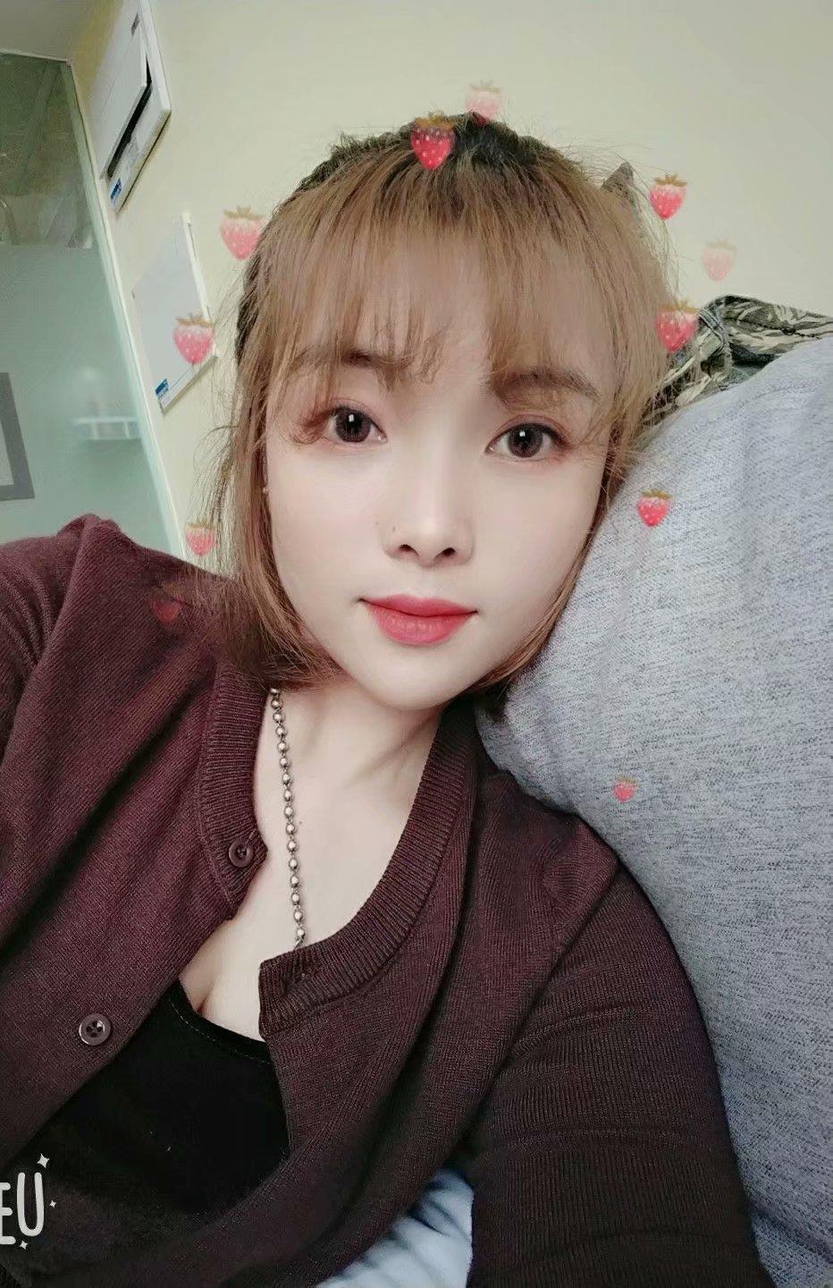重庆观音桥新鲜出炉，才来重庆没几天颜值控服务控 第1张