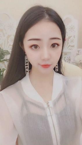 郫县潇潇 第2张