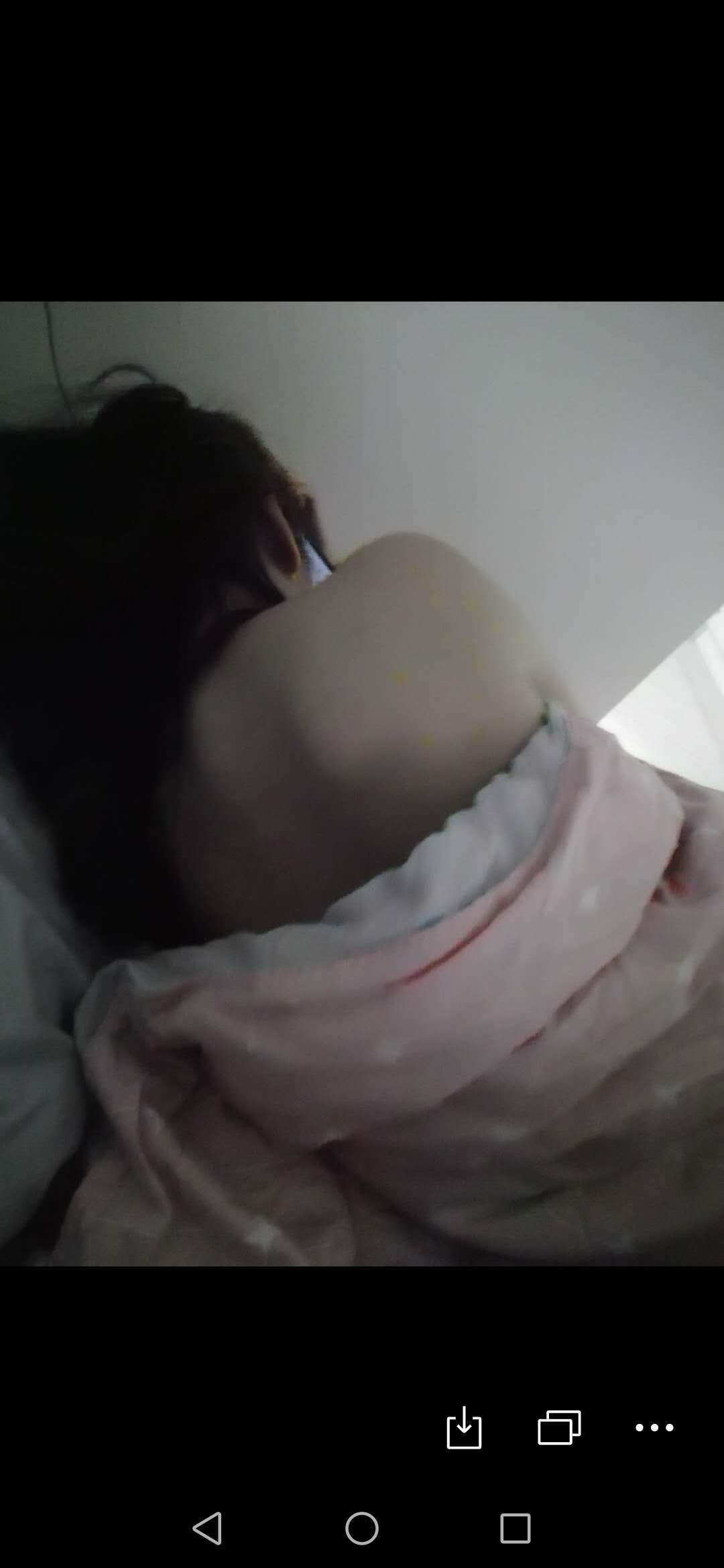 大一学生18岁171高古典美女她的人生第二次做爱学美术的 第2张