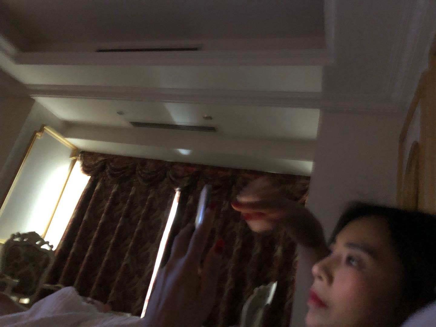 疫情探险!颜控兄弟们可以搞快试一试.美瞳 第2张