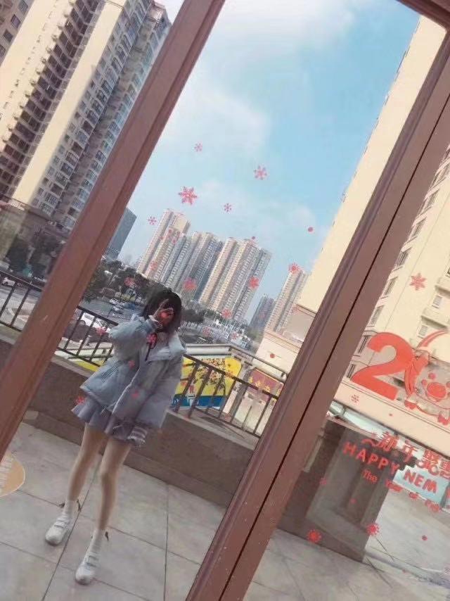成都成都人民公园零零后小仙女 第2张