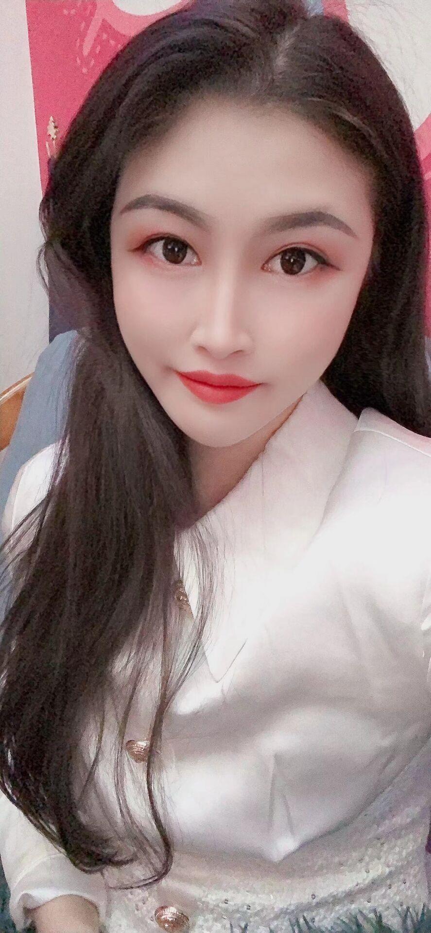 轻言去娜娜：帝王的享受，无与伦比的舒爽，温柔无比的体贴 第1张