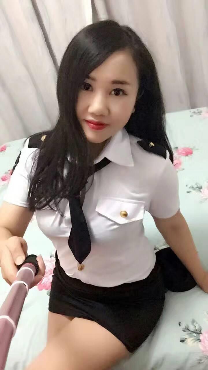 极品兼职大长腿小妹 第2张