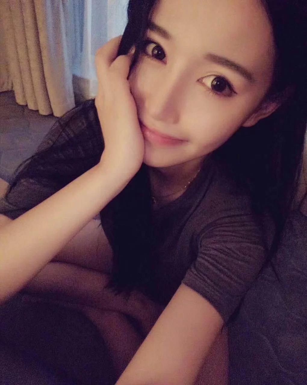 成都模特张馨婷,人美身材诱惑 第2张