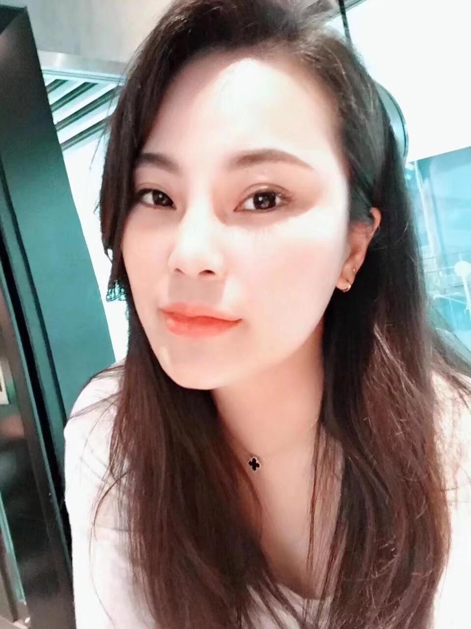成都听觉享受95后小美女 第1张