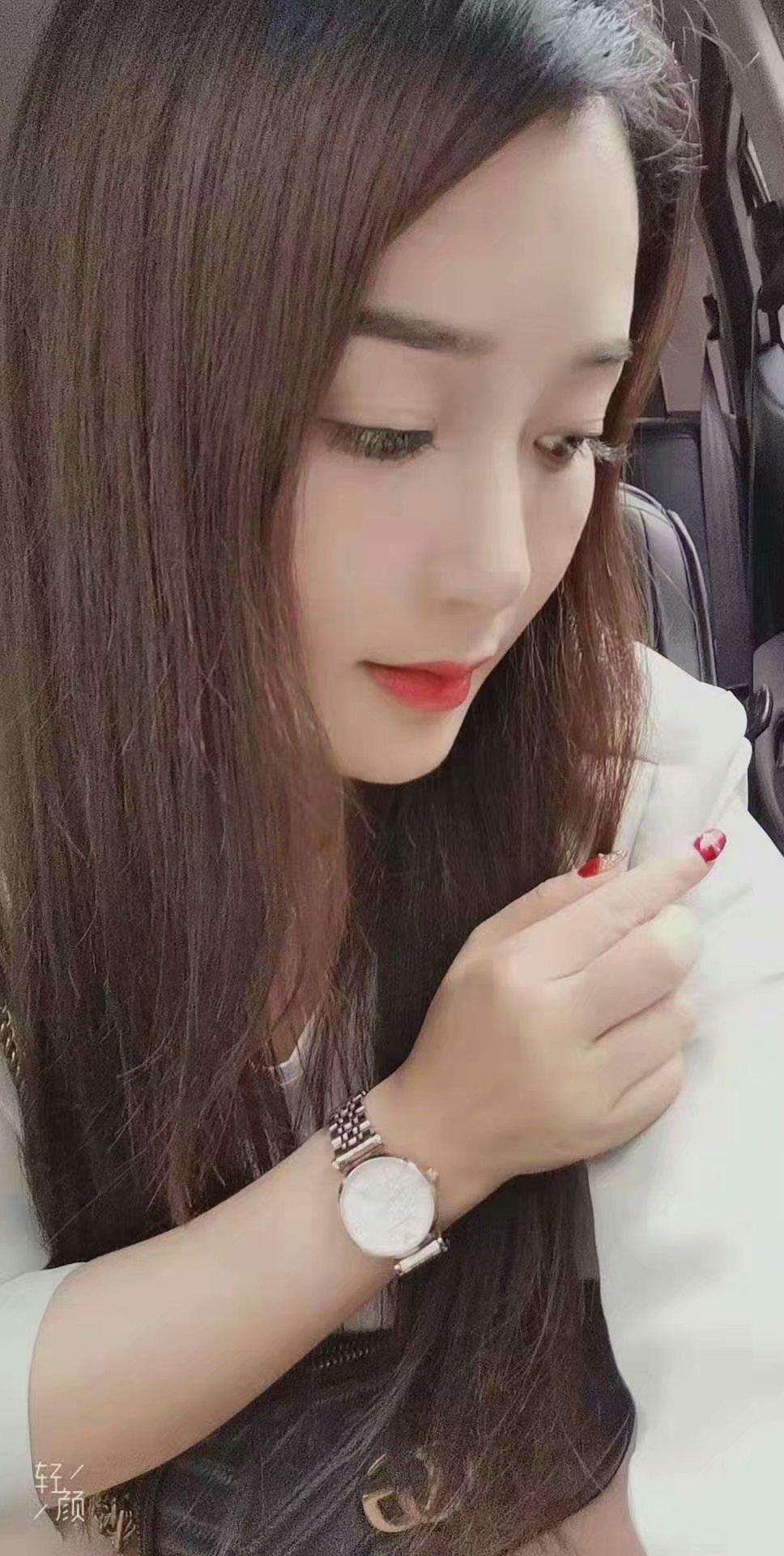 贵州贵阳坚挺漂亮大胸美女 第2张