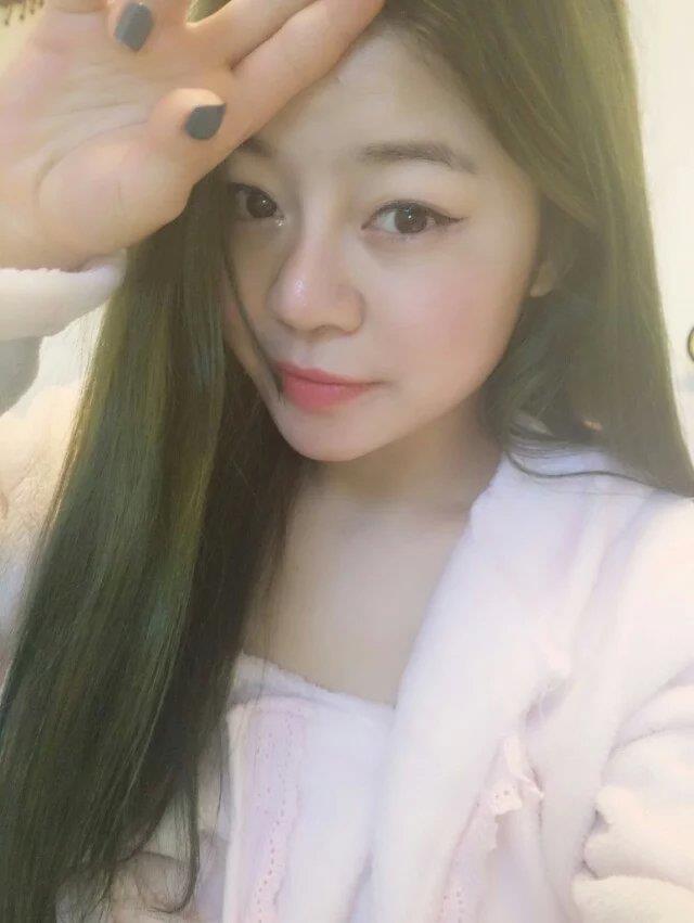 花果园验证成熟美妇人 第2张