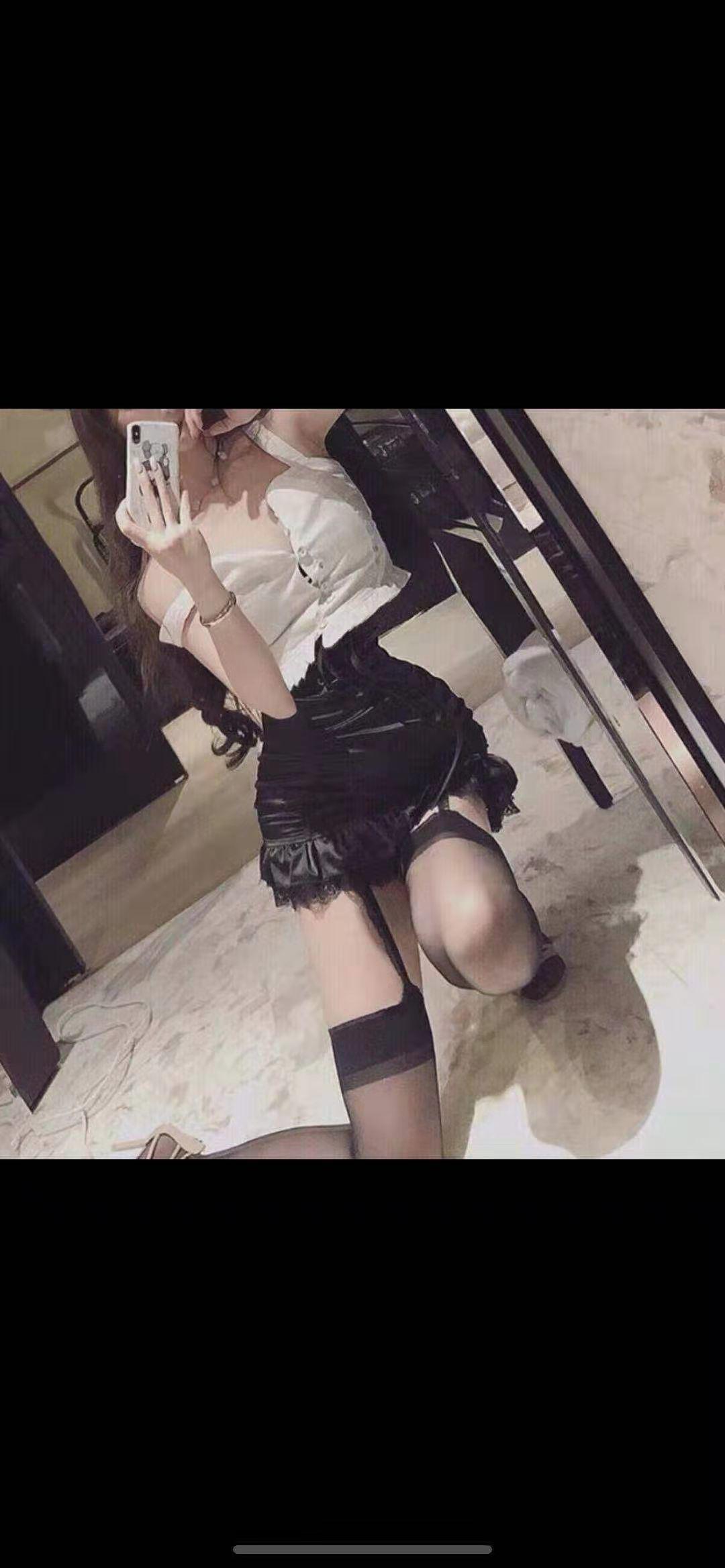 贵阳胸大娇小型妹纸 第2张