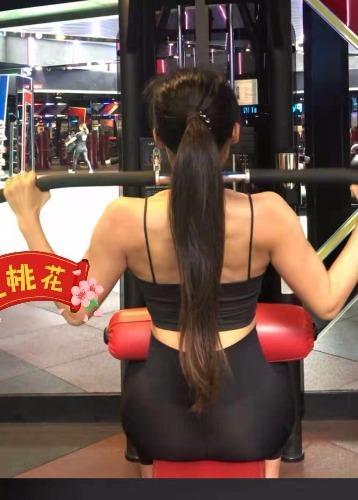 西安南郊约会身材不错的健身兼职女 第2张