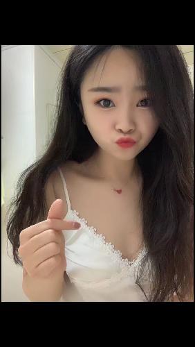 南郊妹子人美年轻紧 第1张