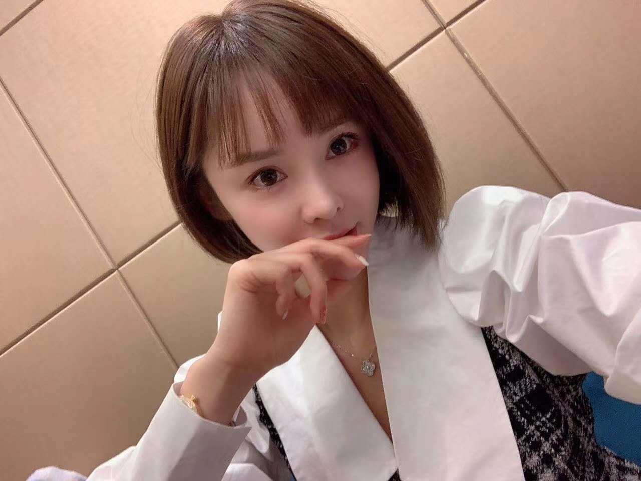 兰大附近黑丝小骚妇 第1张