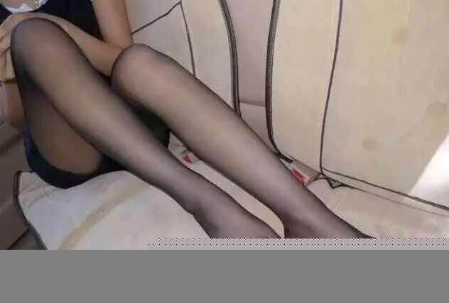 丝袜诱惑服务一流 第2张