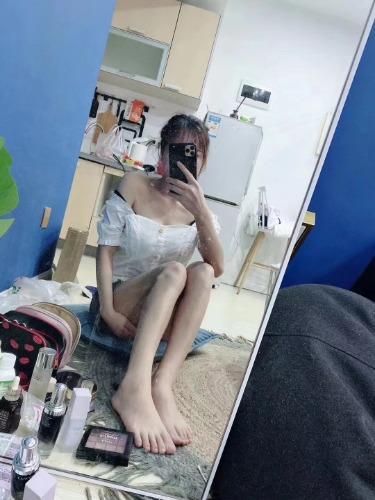 出差南京，夜不能寐，得一女子 第1张