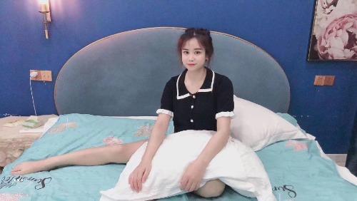 出差南京，夜不能寐，得一女子 第2张