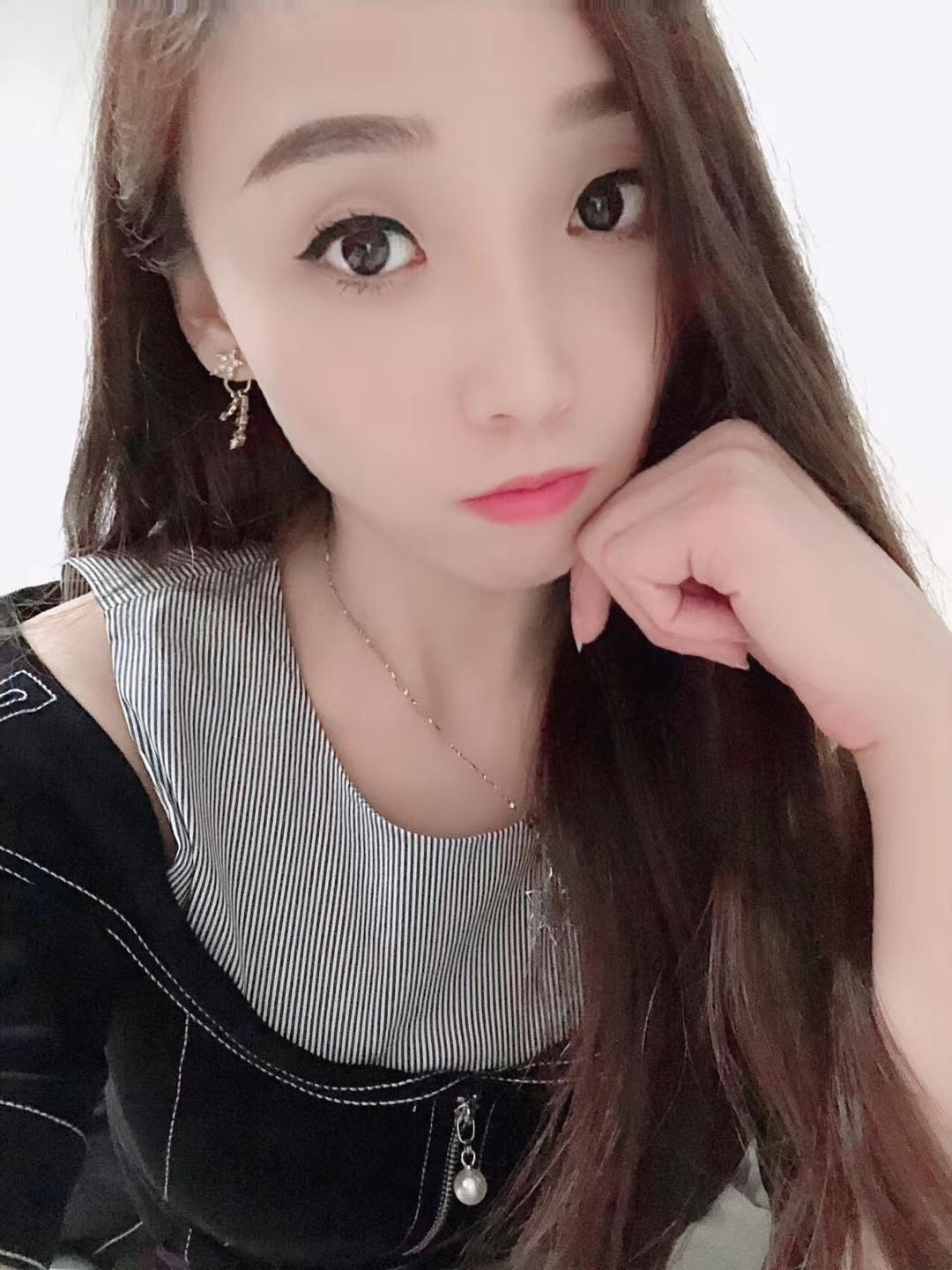 口活一流的梦晨 第1张