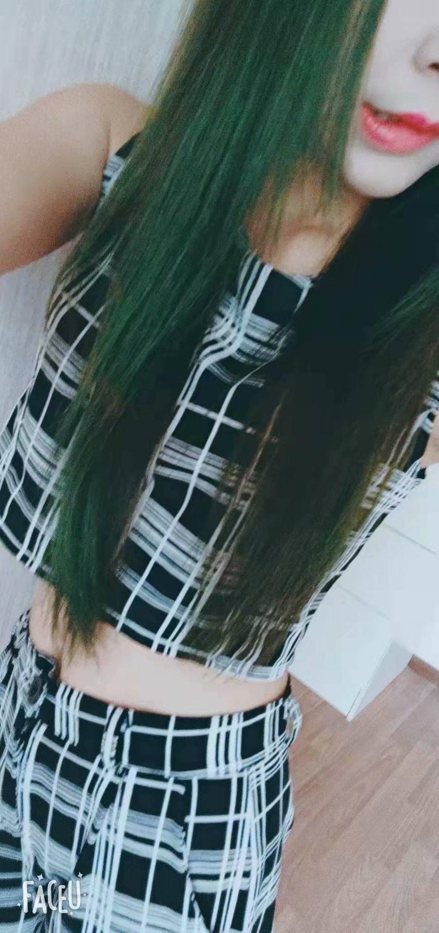 南京初次体验子宣,确实有一对好胸器,也确实水多耐干,此妞绝对淫妹 第2张
