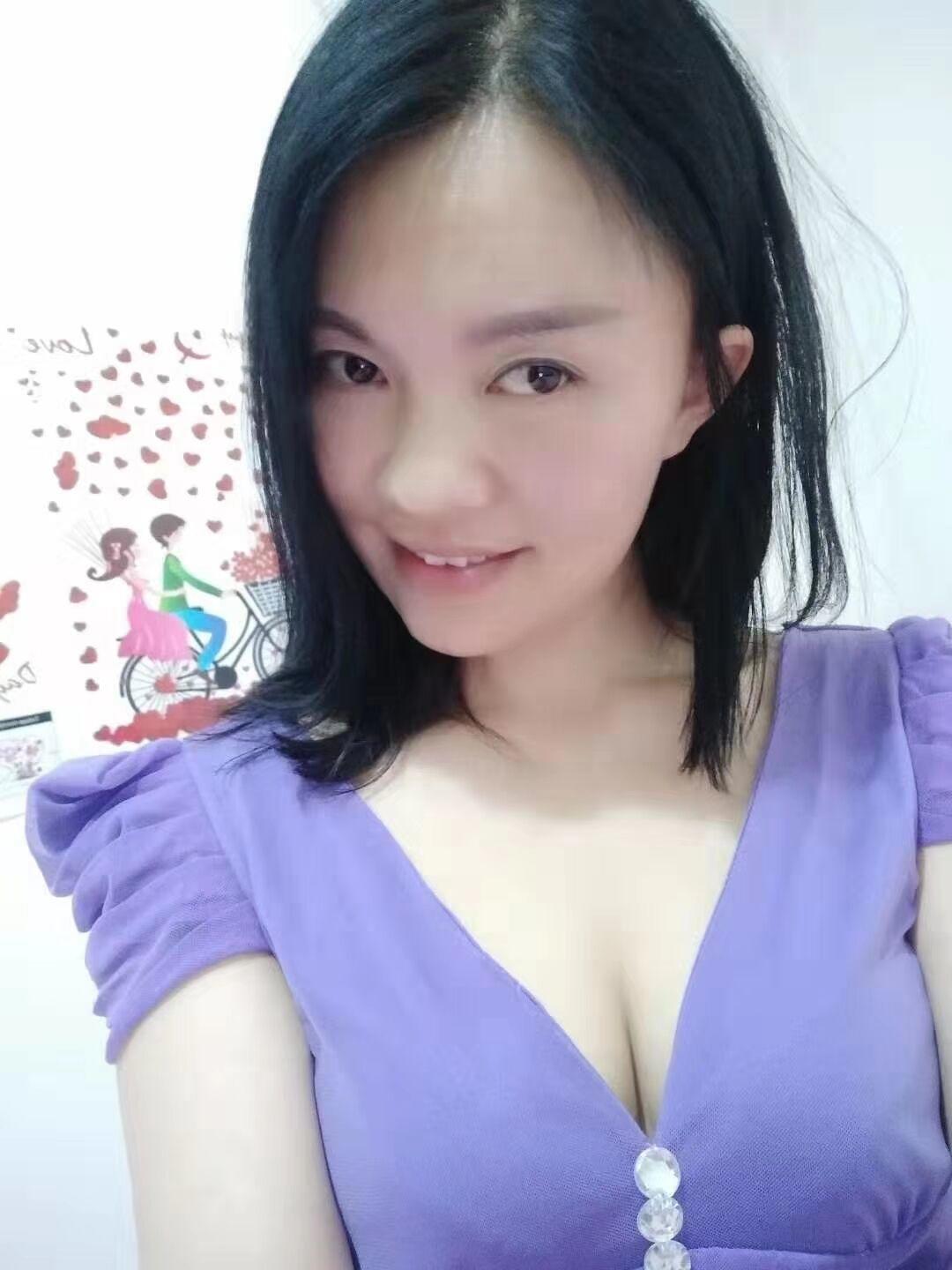 南京体验下关五塘广场附近妹子 第1张