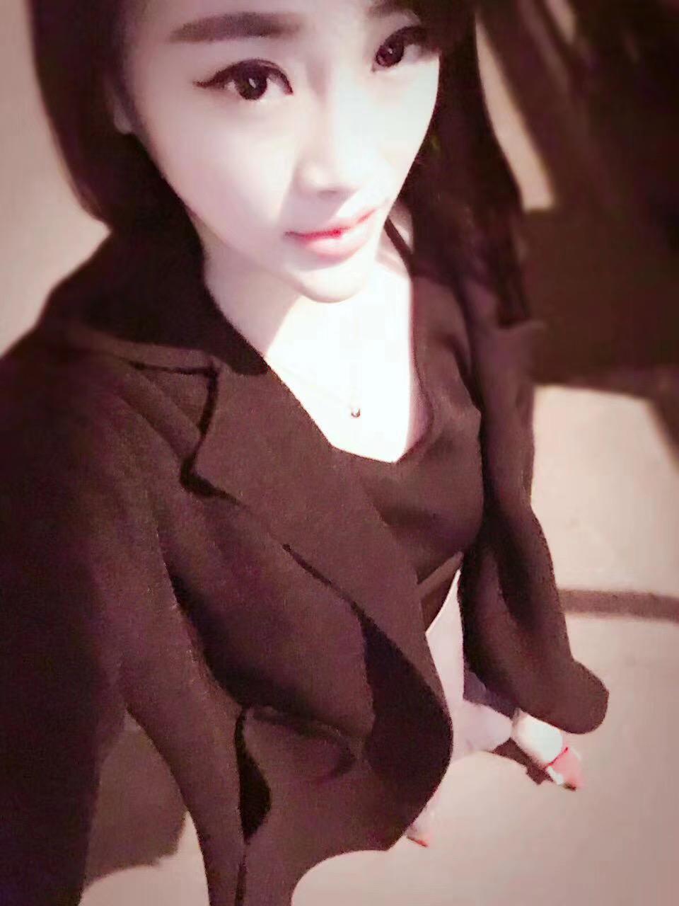 南京南京95年的小骚货 第1张