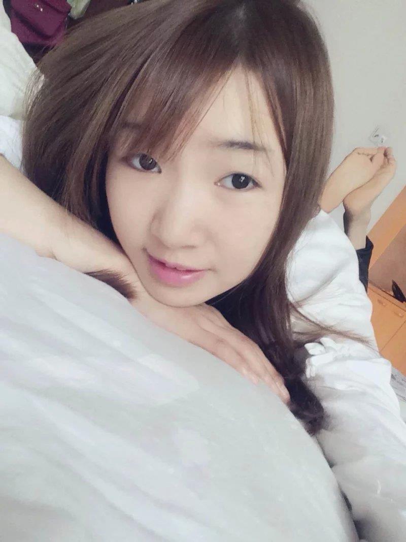 南京兼职妹妹。。。（某大专院校）19岁 第1张