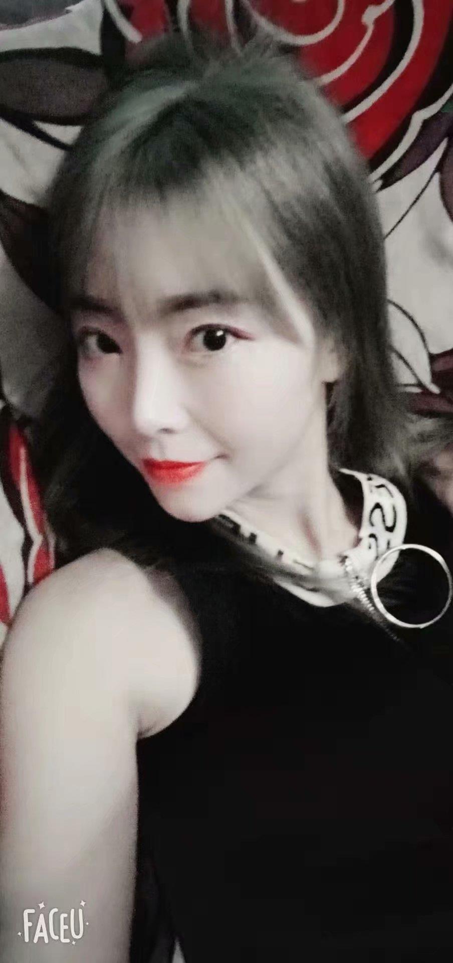 大晴天体验栖霞区子宣,长相比预期的好点,面容清秀,条顺,皮肤手感好 第2张