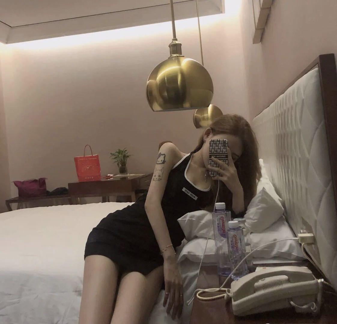 167高浪骚的嫩妹（DJ妹） 第2张