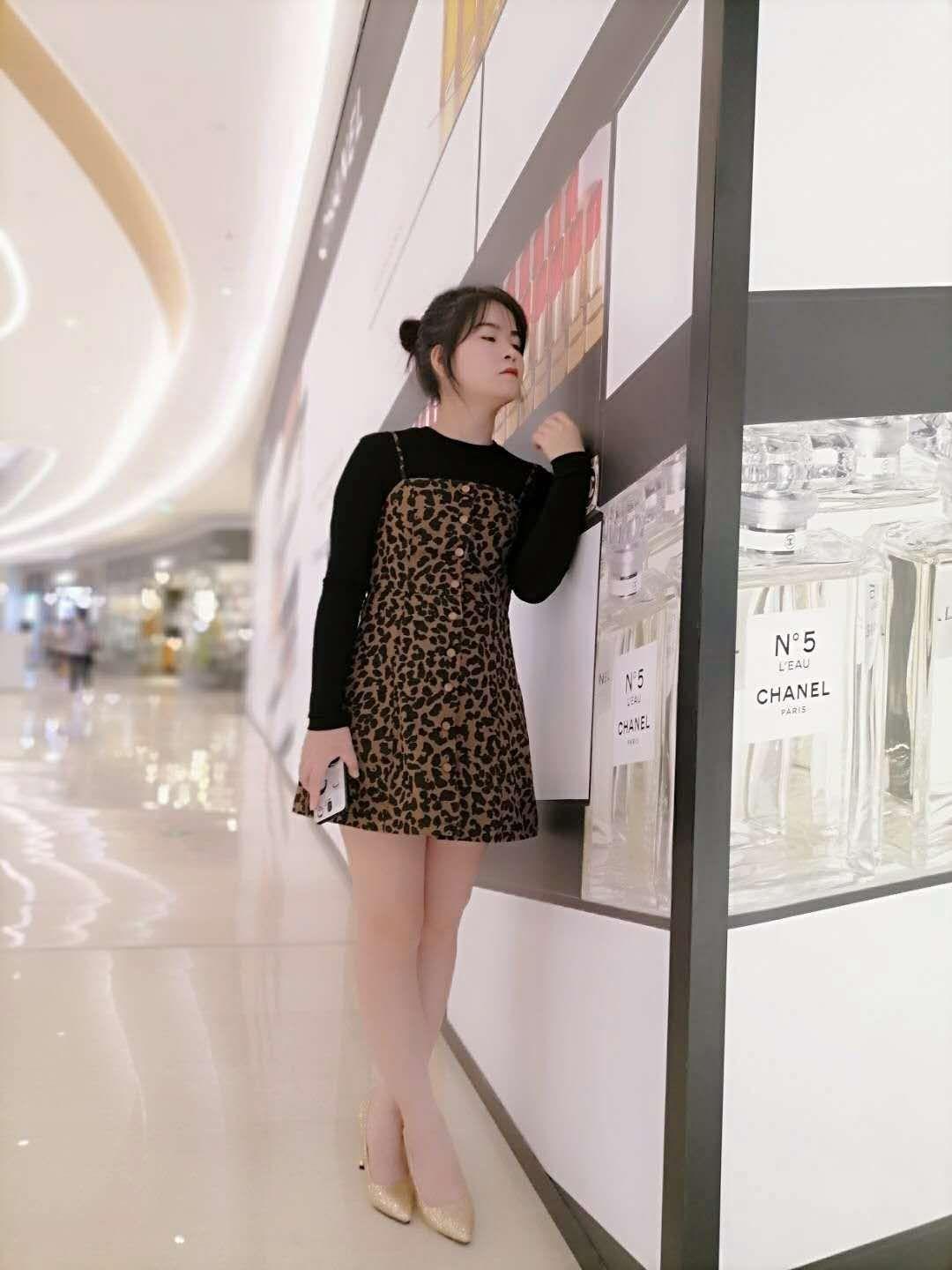亲自体验翻身刚下海需调教的超紧川妹子晴晴，乖巧听话可爱 第4张