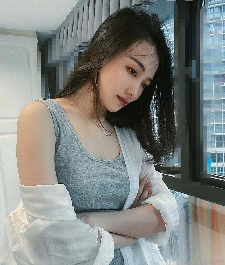 2020年12月25漂亮又性感御姐鈺鈺 第2张