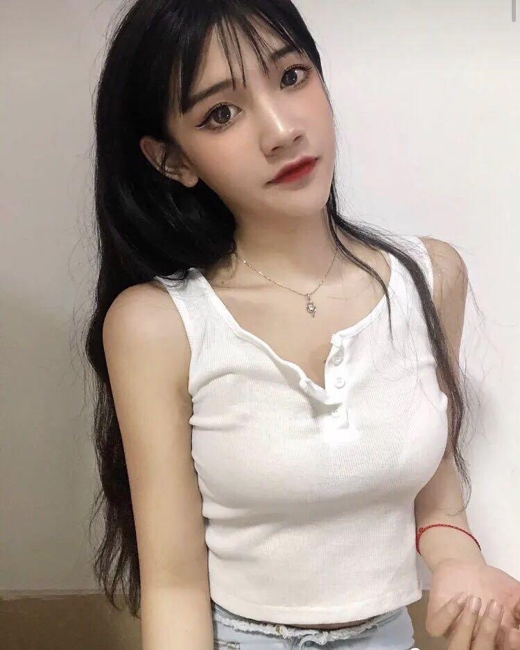 19岁清纯的小柒 第4张