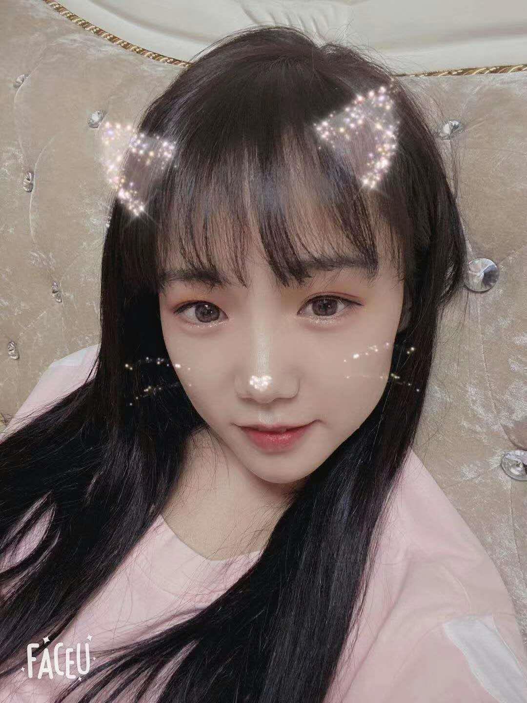 清纯可爱的灵儿（00后） 第1张
