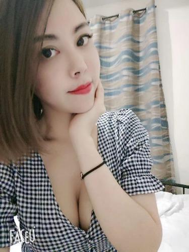 南山也算小红人露露 第2张